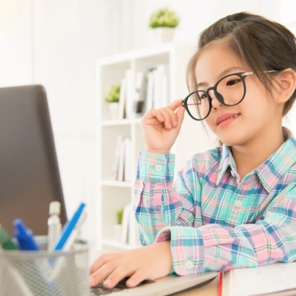 Το 74% των παιδιών στην Ευρώπη χρησιμοποιούν το Youtube για εκπαιδευτικούς λόγους