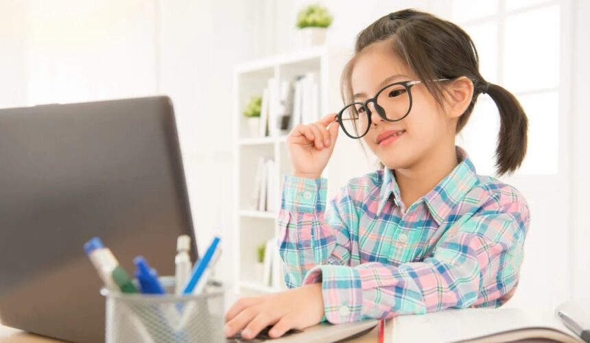 Το 74% των παιδιών στην Ευρώπη χρησιμοποιούν το Youtube για εκπαιδευτικούς λόγους